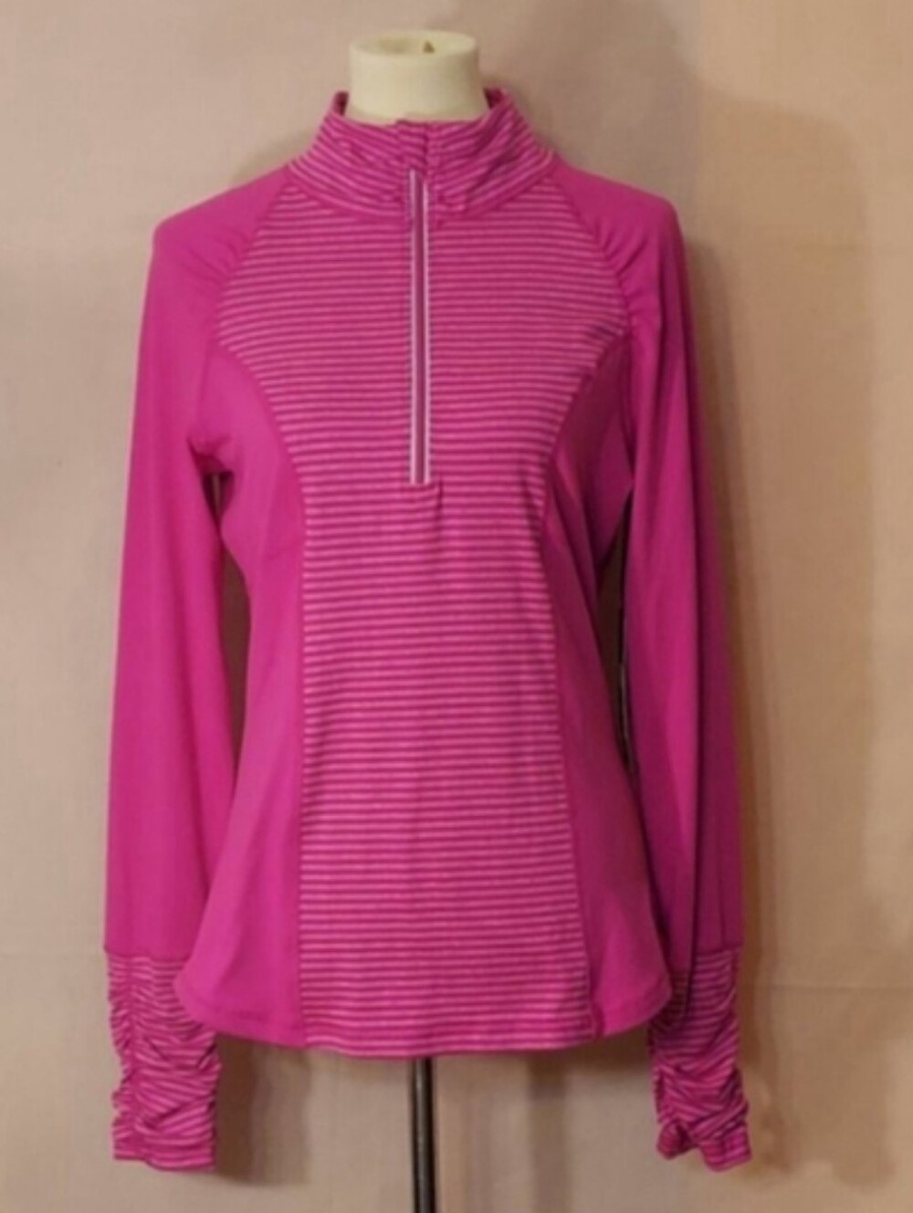 Velocity Long Sleeve Pullover Top